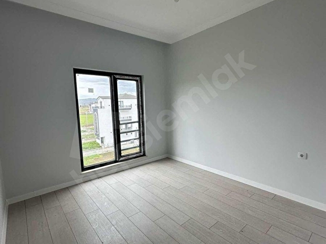 KARTEPE DE KİRALIK 2+1 ÇATI DUBLEKS DAİRE - Görsel 13