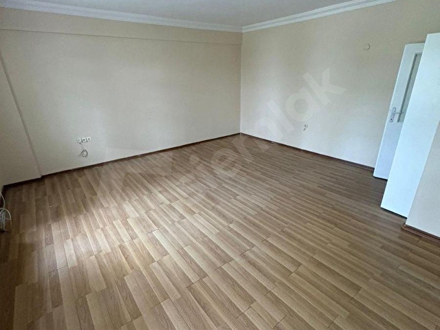 ADRİANDAN EDİRNE MERKEZ FATİH MAH. KİRALIK 3+1 DAİRE - Görsel 4