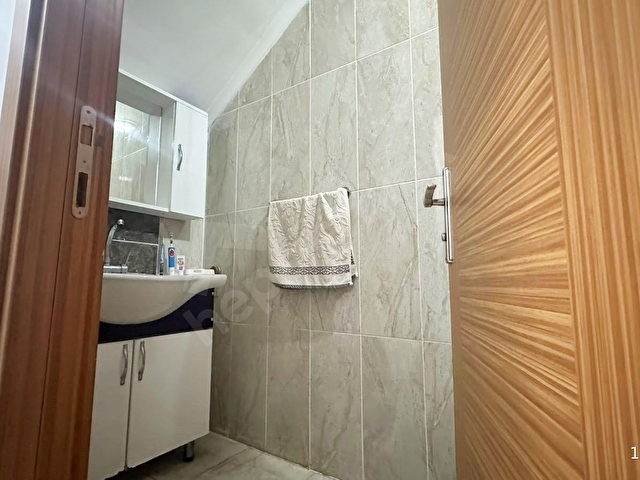 ŞEHİTLER CD. ÜZERİ FULL+FULL YAPILI 220 m² SİTEDE 5+1 DUBLEKS!!! - Görsel 12