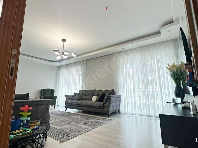 ŞEHİTLER CD. ÜZERİ FULL+FULL YAPILI 220 m² SİTEDE 5+1 DUBLEKS!!! - Görsel 14