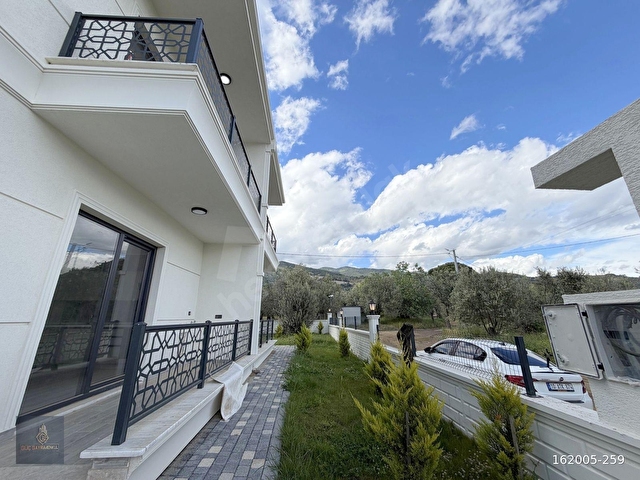 ▀GÜÇTEN GÜREDE DOĞA İLE İÇ İÇE GENİŞ BAHÇELİ LÜX SIFIR 1+1 DAİRE - Görsel 22
