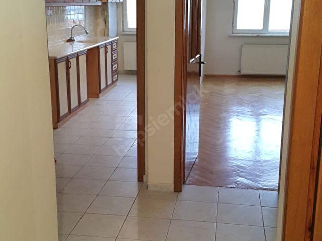 Bursa Osmangazi Gazcilarda Merkezde 3 1 150 M2 Kiralik Daire 52714 4166 Hurriyet Emlak