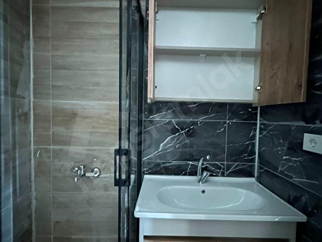 2+1 AYAŞTA SIFIR HAVUZLU, PANAROMİK UÇTAN UCA DENİZ MANZARALI DAİRE - Görsel 8