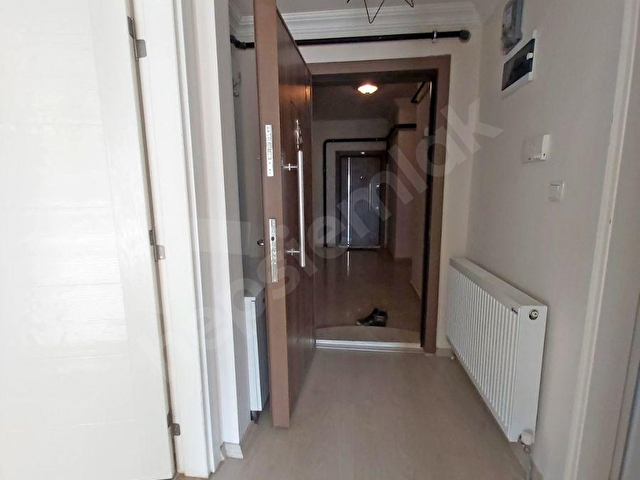 ÇARŞI MERKEZDE DOĞALGAZLI EŞYALI 1+1 KİRALIK GENİŞ DAİRE - Görsel 7