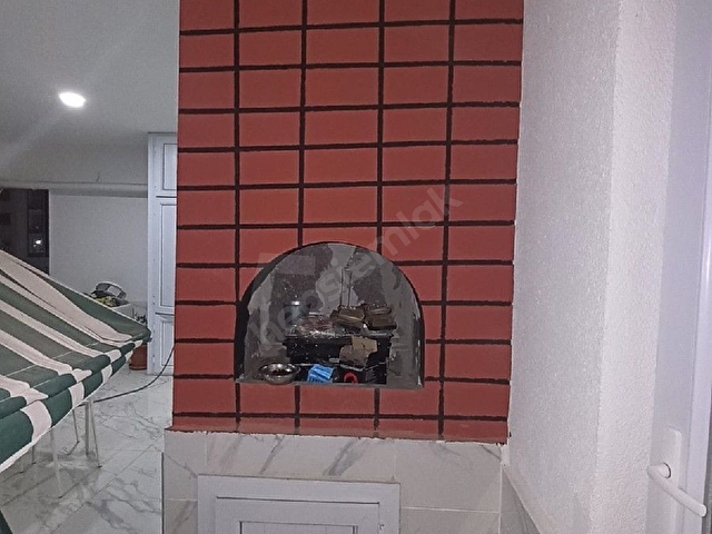 İbni Sinada lüks 3+1 kat bahçeli pazarlık az da olsa var 037960716