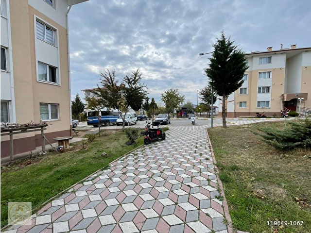 DAMLA EMLAKTAN 2.ETAP TOKİDE 2+0 80 SATILIK ARAKAT DAİRE ! - Görsel 3
