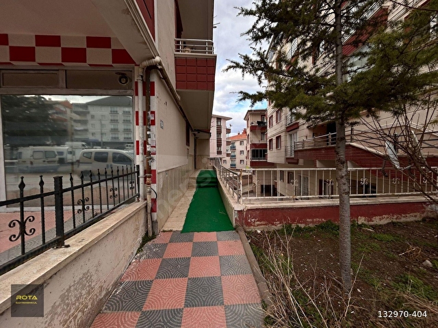 Alsancak Mahallesi Merkezi Konumda 2+1 Satılık Daire - Görsel 18