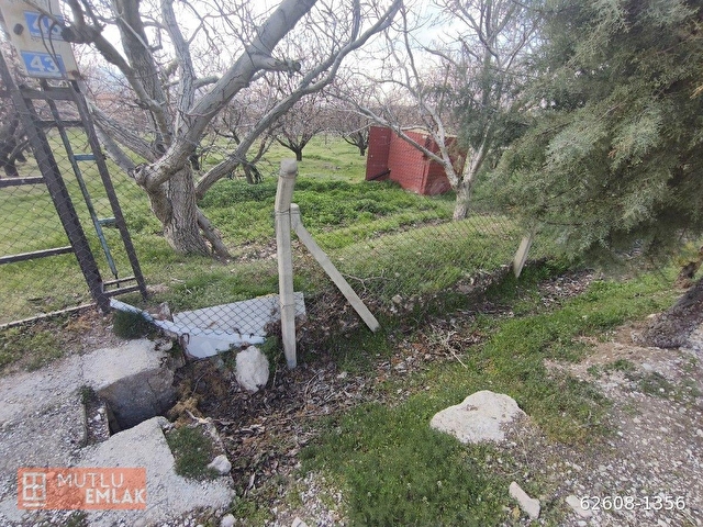 MUTLU EMLAKTAN HALKAPINARDA 4209 M2 BAHÇELİ 2 KATLI MÜSTAKİL EV(TAKASLI) - Görsel 2