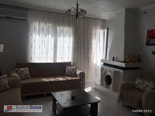 Bodrum Merkezde Denize 30 M Esyali Kiralik Daire 54899 3053 Hurriyet Emlak