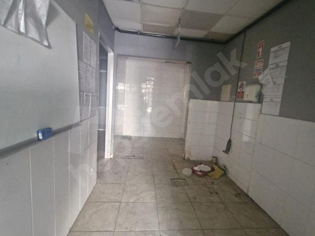 Tarabya Üstü Düz Ayak Kiralık 200M2 Depo - Görsel 17