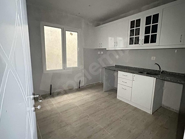 Güneş Mahallesinde 3 Katlı Müstakil Ev | Geniş Kullanım Alanı - Görsel 5