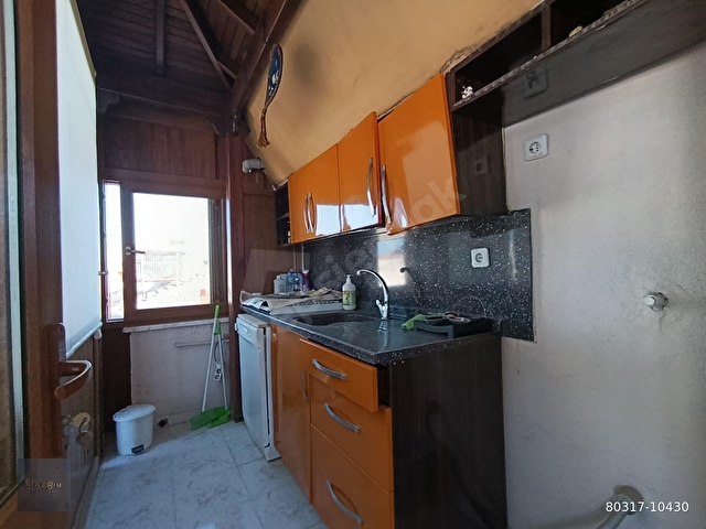 &KERİMDEN SATILIK NARLIDA TERASLI DENİZ MANZARA DUBLEX DAİRE - Görsel 13