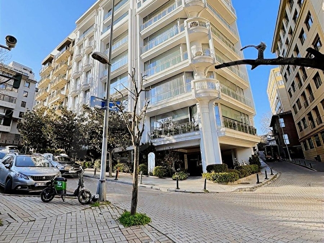 MAÇKA SUİTES RESIDENCE TAŞINMAYA HAZIR 2+1 LUKS DAİRE
