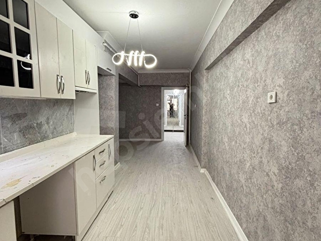 ŞENLİK MH. BEYAZ SK.METRO DİBİ BAĞIMSIZ FULL YAPILI ALTI DAİRE - Görsel 12