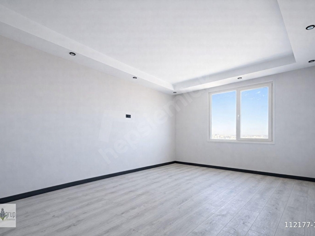 BEYLİKDÜZÜ YAŞAM VADİSİ MANZARALI SİTE İÇERİSİNDE SATILIK DAİRE - Görsel 12