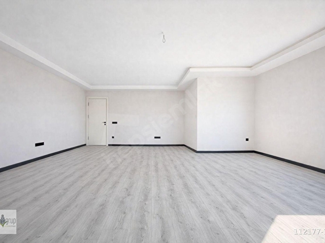 BEYLİKDÜZÜ YAŞAM VADİSİ MANZARALI SİTE İÇERİSİNDE SATILIK DAİRE - Görsel 8