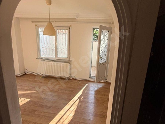 MALTEPE FINDIKLIDA 25.000 TLYE BAHÇELİ 1+1 KİRALIK DAIRE - Görsel 8