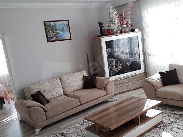 SAHİBİNDEN FATİH DE 4 CEPHE FULL YAPILI DAİRE - Görsel 2
