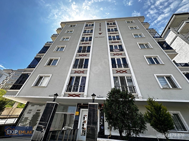 EKİP Emlak; YENİMAHALLE TRAMVAY, ELİT BİNA, LÜKS 2+1 KİRALIK 2+1