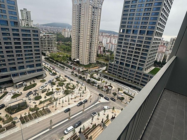 ATAŞEHİR MODERNDE KÖŞE LÜKS GENİŞ 4+1 KİRALIK DAİRE - Görsel 3