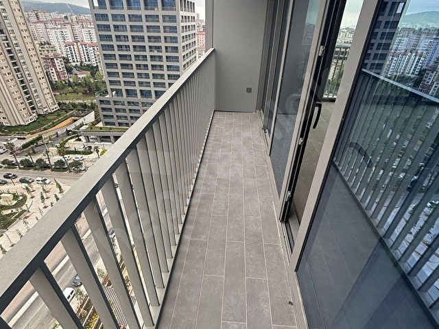 ATAŞEHİR MODERNDE KÖŞE LÜKS GENİŞ 4+1 KİRALIK DAİRE - Görsel 10