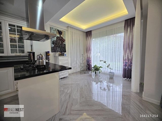 RW NESTTEN ORHANGAZİ DE SİTE İÇİ HAVUZLU SATILIK 360 M2 VİLLA - Görsel 7