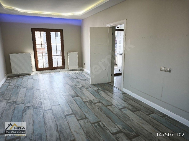 TERMENİN EMLAKÇISINDAN Çay Mahallesi Taşçıoğlu Sokakta 2+1, 190 m2 Çok Geniş ve Lüks Daire - Görsel 3