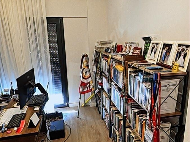 Yatırımcılara Özel 3+1 140m2 YerdenIsıtmalı Havuzlu Sitede Daire - Görsel 19
