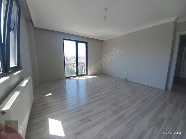 ERLİDEN AYDINLIDA BUTİK SİTE İÇERİSİNDE KİRALIK 2+1 DAİRE - Görsel 3