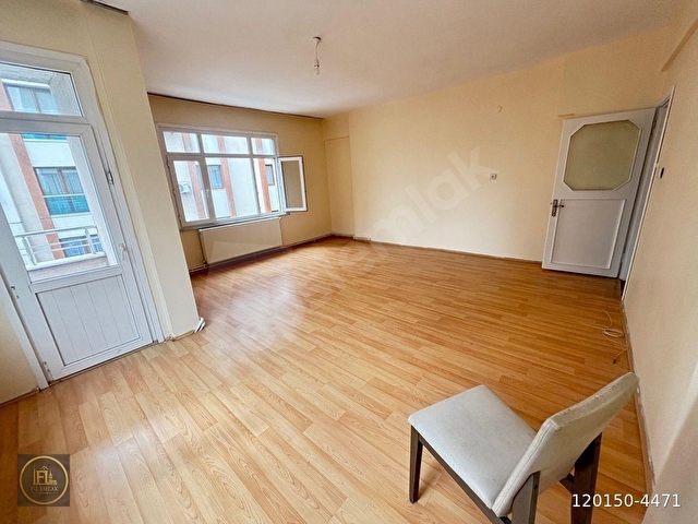F-L EMLAKTAN EYÜPOĞLU YAKINI GENİŞ AİLELERE 3+1 135 M2