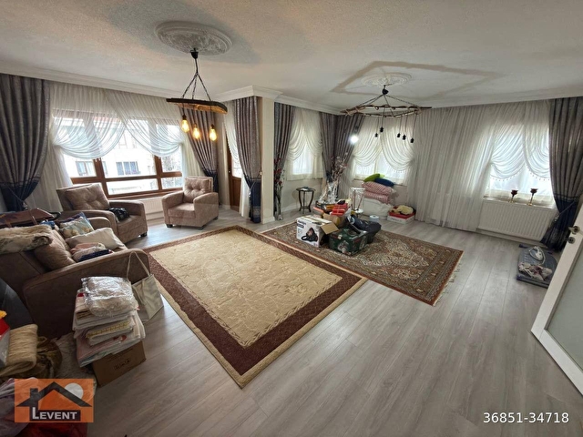 LEVENTTEN NACİ ÇAKIR MAHALLESİNDE 3+1, 260M2 DUBLEKS AÇIK TERASLI YAPILI AÇIK OTOPARKLI