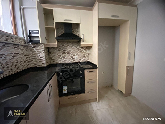 SARI EMLAK TAN EMNİYETTEPE DE KOT 1 DE FERAH 1+1 SATILIK DAİRE - Görsel 8