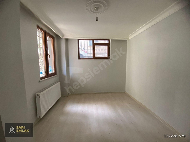 SARI EMLAK TAN EMNİYETTEPE DE KOT 1 DE FERAH 1+1 SATILIK DAİRE - Görsel 7