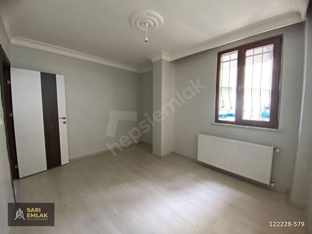 SARI EMLAK TAN EMNİYETTEPE DE KOT 1 DE FERAH 1+1 SATILIK DAİRE - Görsel 6