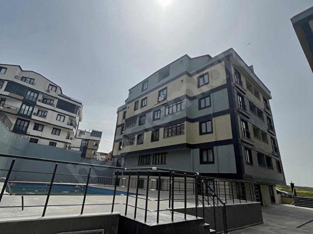 BAYRAMOĞLUNUN YÜKSELEN DEĞERİNDE KİRALIK 2+1 (0 DAİRE) - Görsel 2