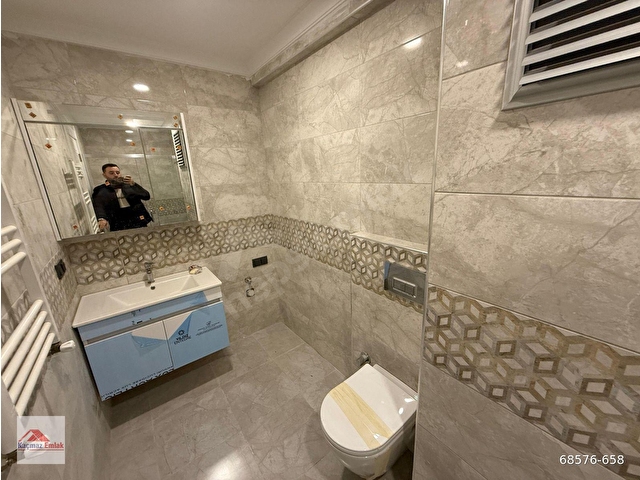 ACIBADEM YAPRAK SOKAKTA, SIFIR BİNADA, KAT MÜLKİYET İSKANLI, ÖN CEPHE, 3+1 SATILIK - Görsel 25