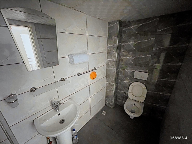 Bayramyerinde Merkezi Konumda 165 m² Satılık İş Yeri! - Görsel 28