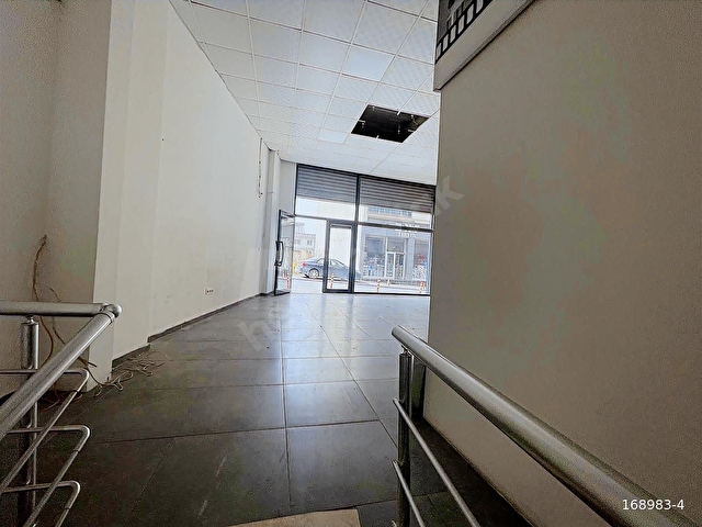 Bayramyerinde Merkezi Konumda 165 m² Satılık İş Yeri! - Görsel 8