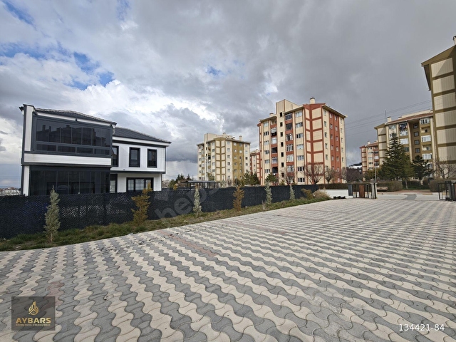Aybars Gayrimenkulden Kiralık Full Sıfır Eşyalı 1+1 Daire - Görsel 3