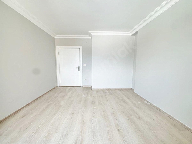 KOÇAK YATIRIMDAN MERKEZİ LOKASYONDA KİRALIK SİTE İÇİ 3+1 DAİRE - Görsel 15