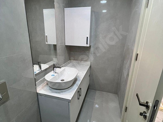 KALAMIŞTA KAPANMAZ DENİZ MANZARA SIFIR BİNA NET 105 M2 SATILIK - Görsel 28
