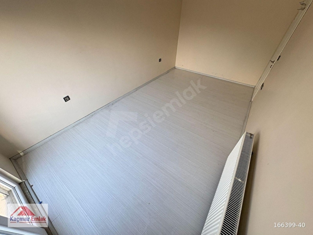 EDREMİT CENNET AYAĞINDA SİTE İÇİNDE SATILIK 3+1 daire (115m2) - Görsel 10