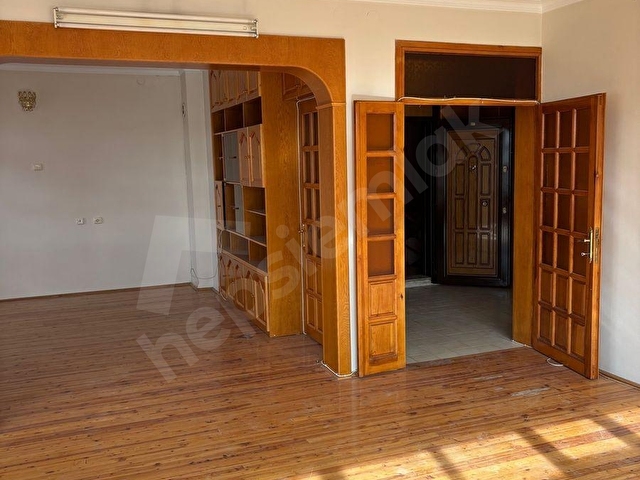 FERİTPAŞA MAHALLESİ KERKÜK CADDESİNDE 4+1 ARA KAT KİRALIK DAİRE - Görsel 17