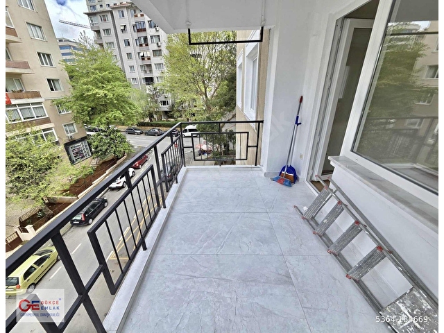 BOSTANCI LUNAPARKA ÇOK YAKIN BAKIMLI BİNADA GENİŞ 3+1 YENİLENMİŞ - Görsel 12