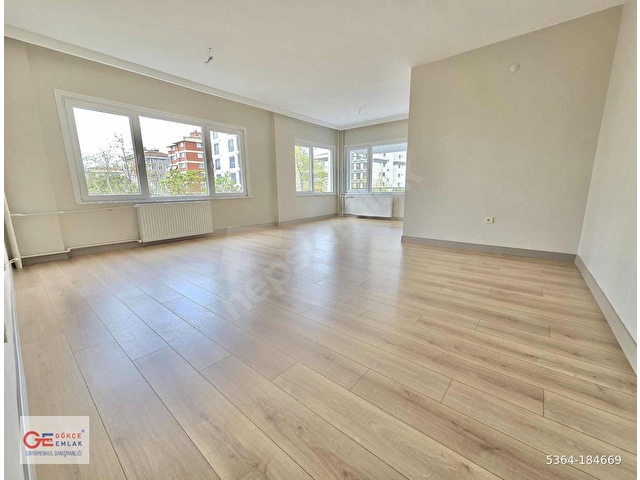 BOSTANCI LUNAPARKA ÇOK YAKIN BAKIMLI BİNADA GENİŞ 3+1 YENİLENMİŞ