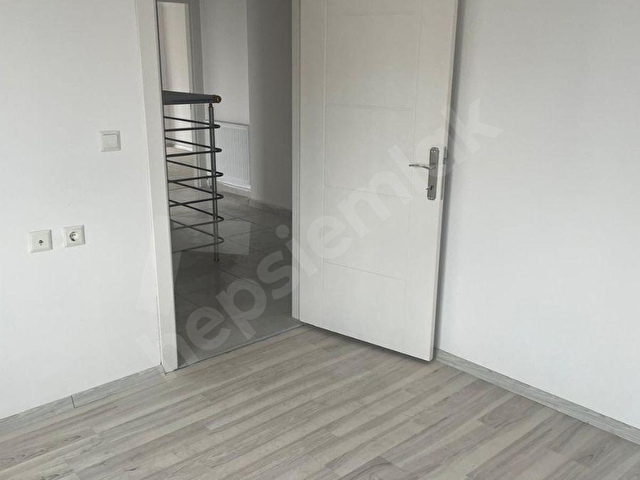 AYDINLIK EMLAKTAN MAMAK KÜÇÜKKAYAŞTASATILIK DUBLEX DAİRE - Görsel 7