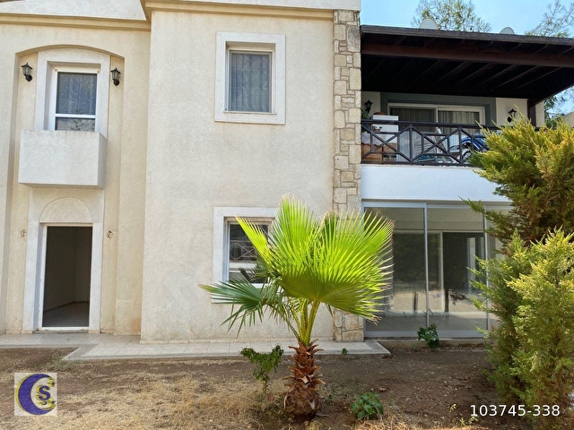 BODRUM ALT KONACIKTA 2+1 SATILIK BAHÇE KATI DAİRE SATILIK