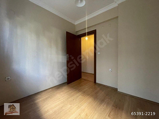 HALİL EMLAK TAN SİGARA İÇMEYENE D. GAZLİ TEMİZ 3+1 100  M2 25 000 TL - Görsel 6