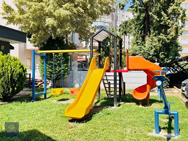 LEVANTENDEN MENDERESTE İÇ MİMAR YAPIMI HAVUZLU TEK BLOK 4+1 - Görsel 5