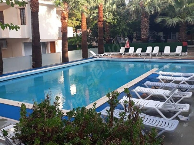 Çeşme Tatil Sitesinde  Kırmızı Dönemde Satılık Devremülk